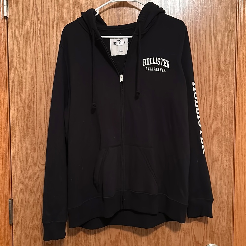 hollister black full zipper jacket